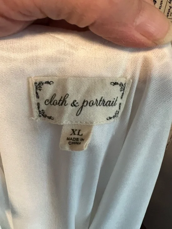 Cloth and Portrait Sleeveless Dress - Picture 6 of 8